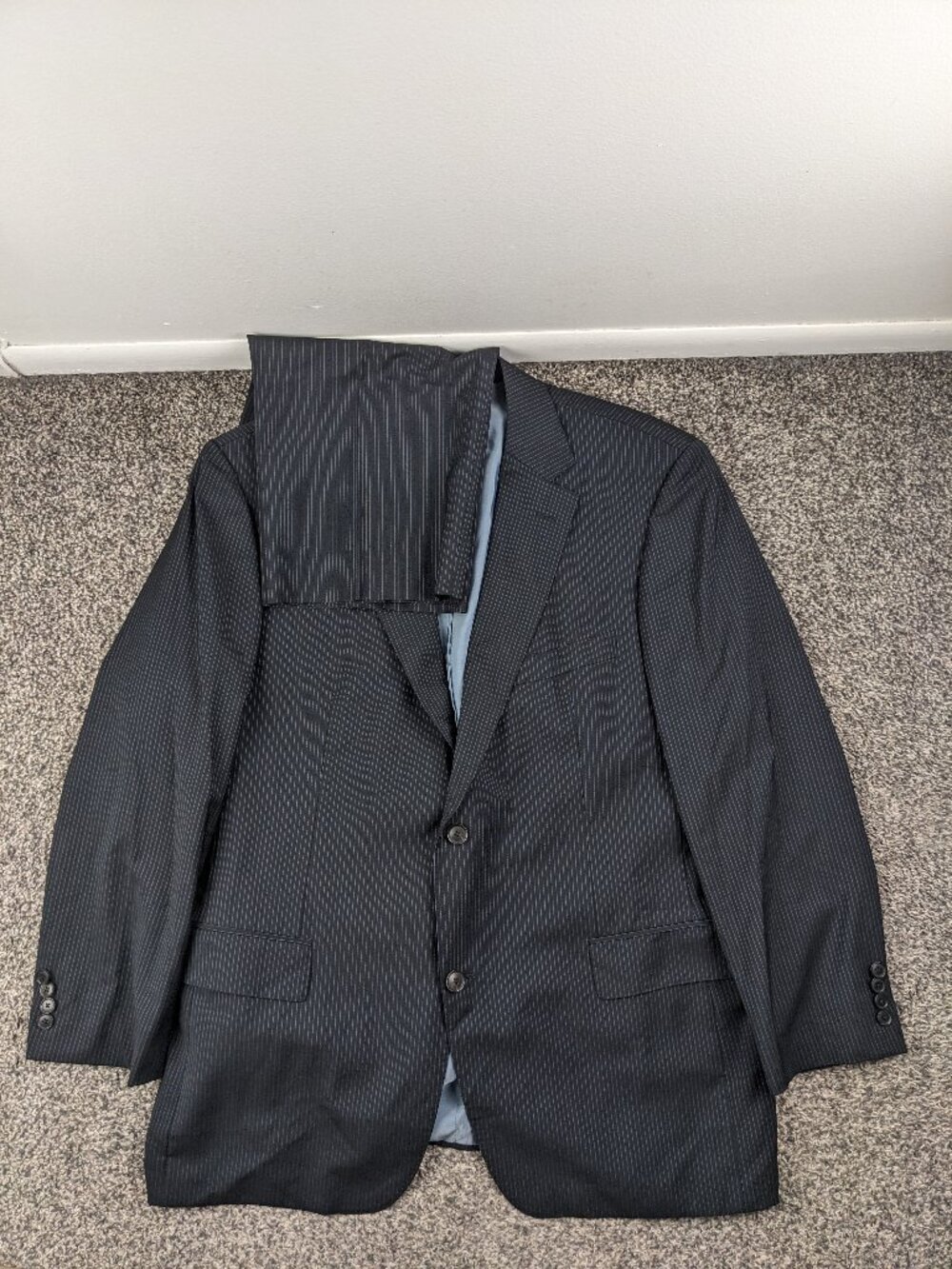 Hugo Boss 46R Wool Pinstripe 2 PC Suit Pasolini 1 Movie 1 Black Blue 40x30